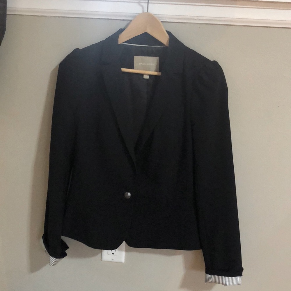 Women’s Banana Republic blazer